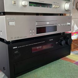 Sony CD And DVD Player NS3100ES