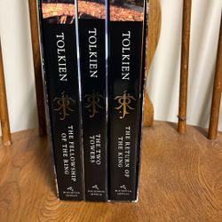 Lord of the rings/3 volume book edition
