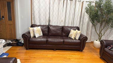 Ashely couch set