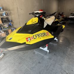 2015 Seadoo Spark 3UP 90HP - Sea Doo Jetski Jetski
