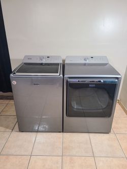 Maytag Washer and Dryer Set free deliver and install 6 month warranty