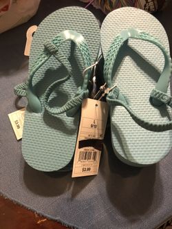 Girls sandals