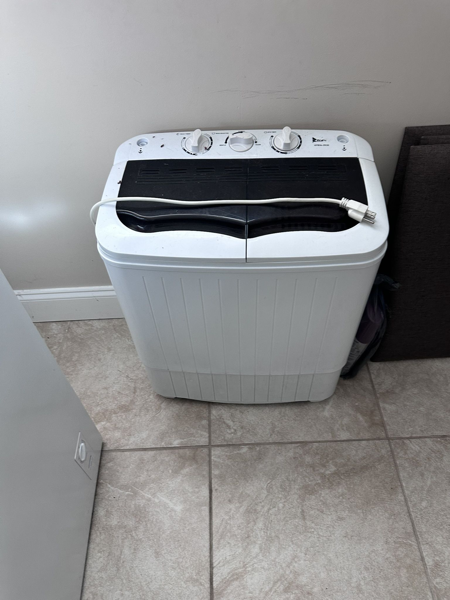 Mini Washing Machine
