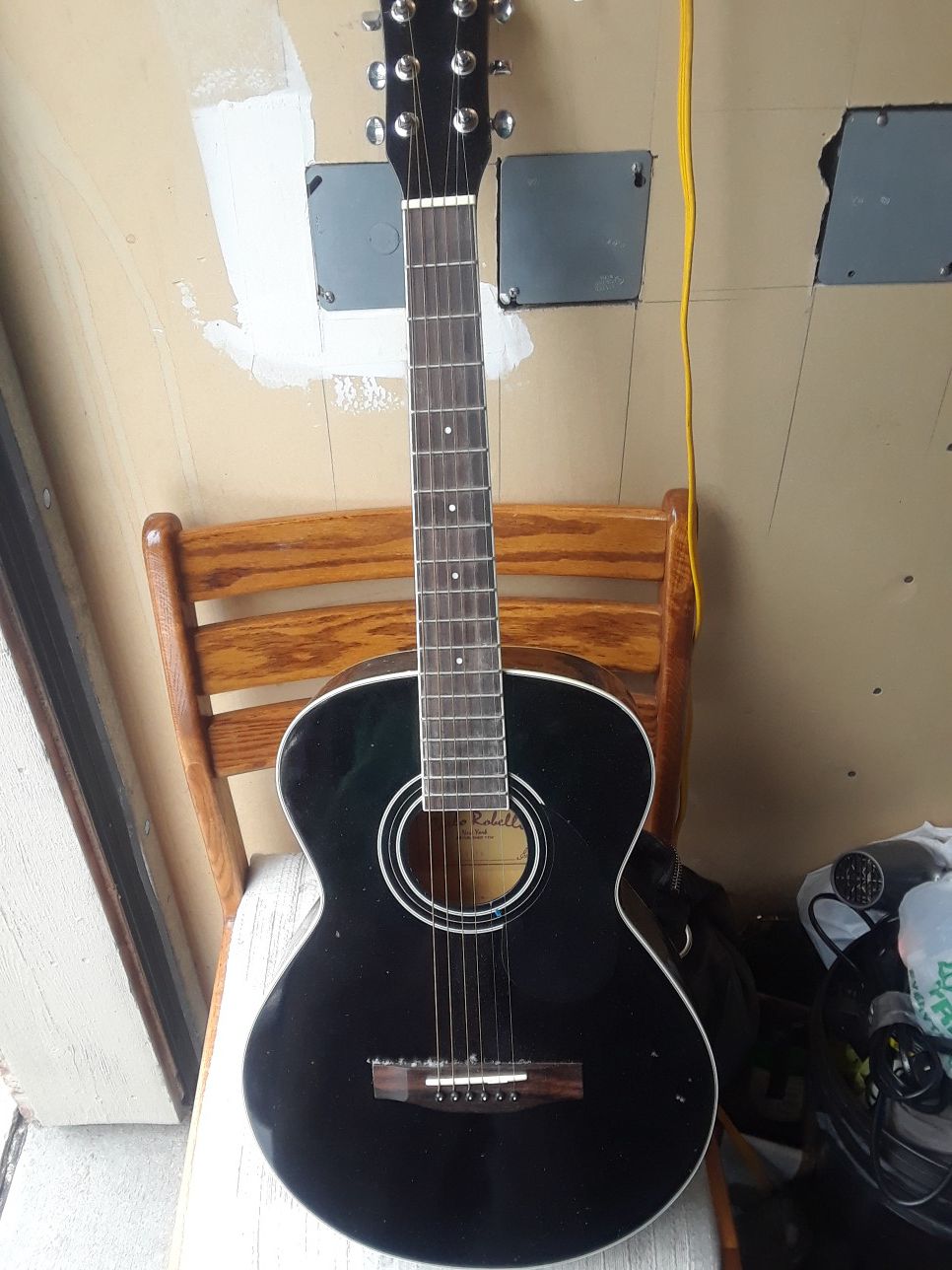 Carlo robelli new york acoustic guitar with case.