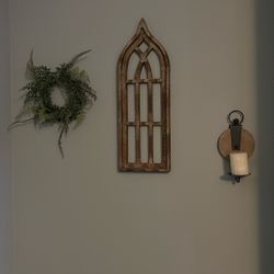 2 Candle Holder, Wreath, And Wooden Wall Decor 