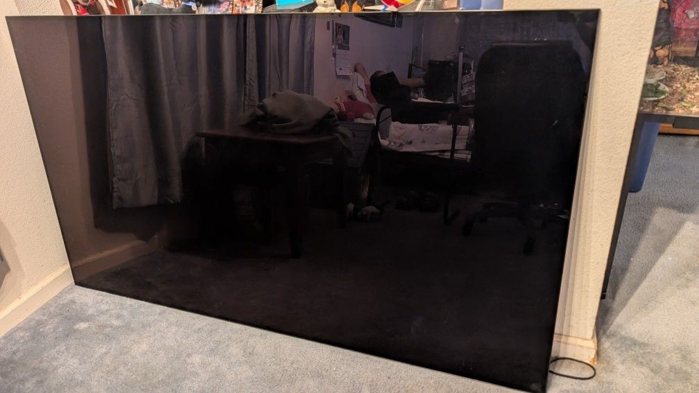LG 77 Inch TV