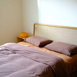 Mid century Modern Oak Wood Bed Frame (Queen)