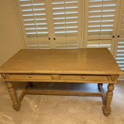 Classic Solid Wooden Desk with Drawers 