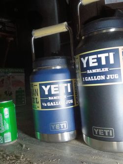 YETI Rambler Jug Set – 1/2 Gallon and 1 Gallon