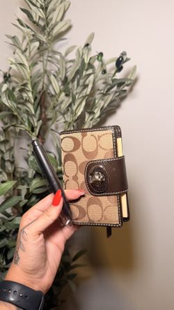 Coach Signature Planner/Wallet