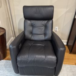 Leather Power Recliner - Jordan's
