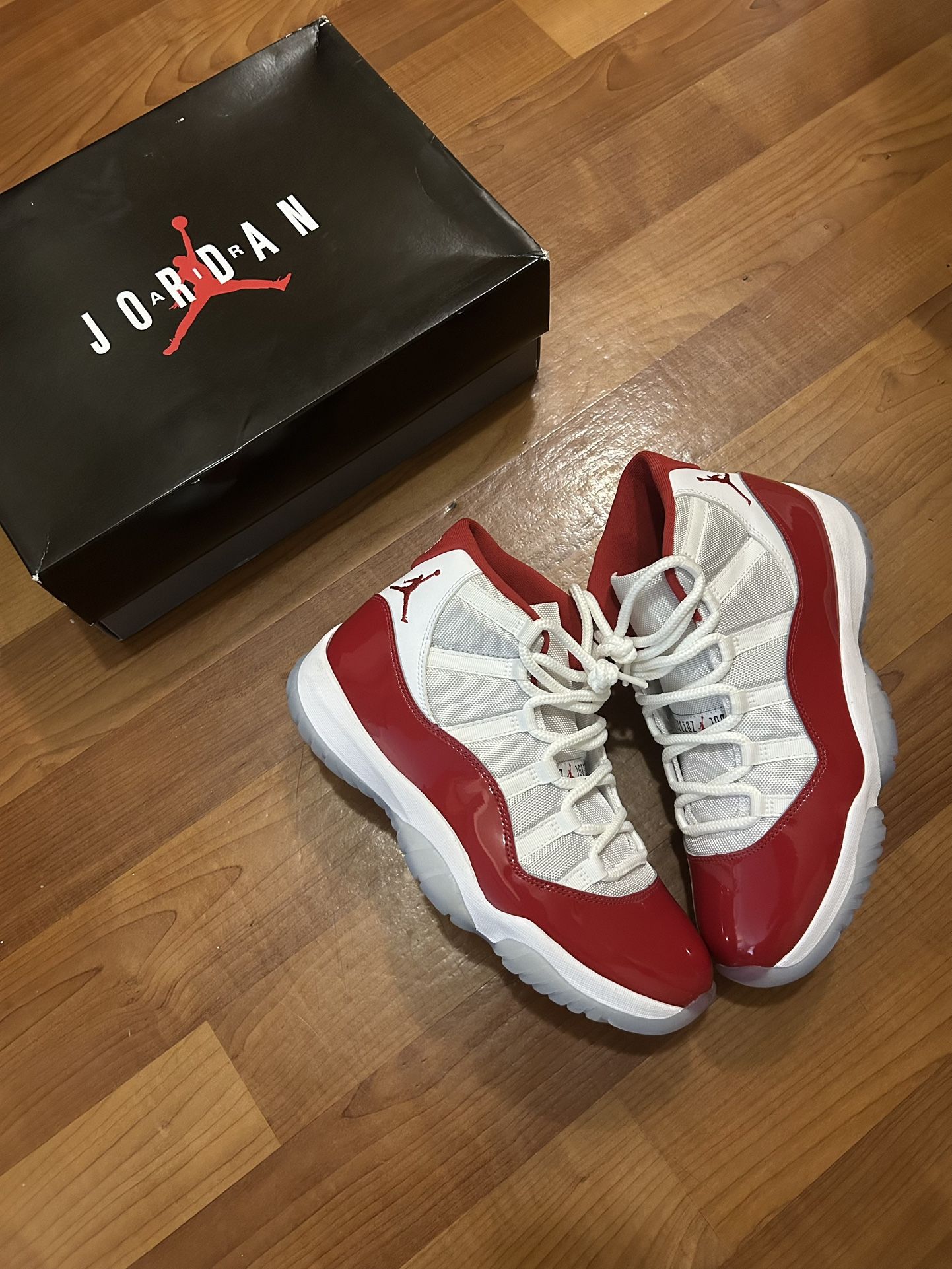 Jordan 11 Cherry Size 10.5 Og All Like New