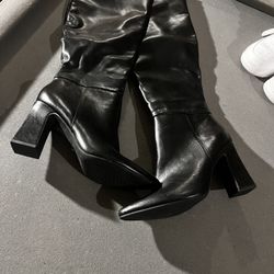 Black Boots