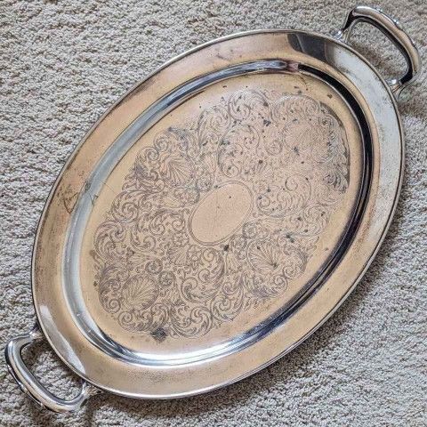 WM A Rogers Paul Revere Reproduction silver fruit tea coffee snack cookie pastry dessert serving tray