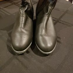 Black Boots