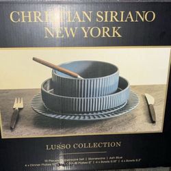 Christian Siriano New York Lusso Collection 