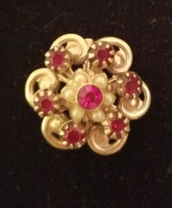 Vintage Brooch