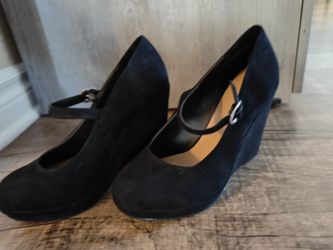 Black Torrid Size 8 Pumps