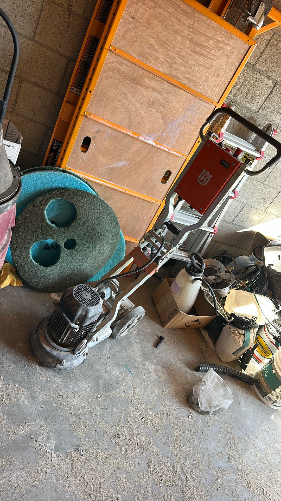 Floor grinder Husqvarna