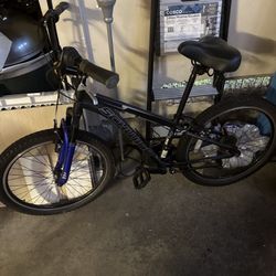 Schwinn 24 Sidewinder 21 Speed Bike