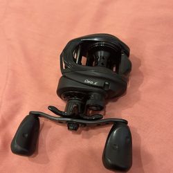 Abu Garcia Revo X Left Handed 
