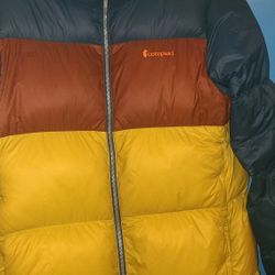 Cotopaxi Men's Solazo Down Jacket in Indigo/Golden Rod
