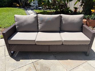 Outdoor Wicker Patio Sofa with Cushions