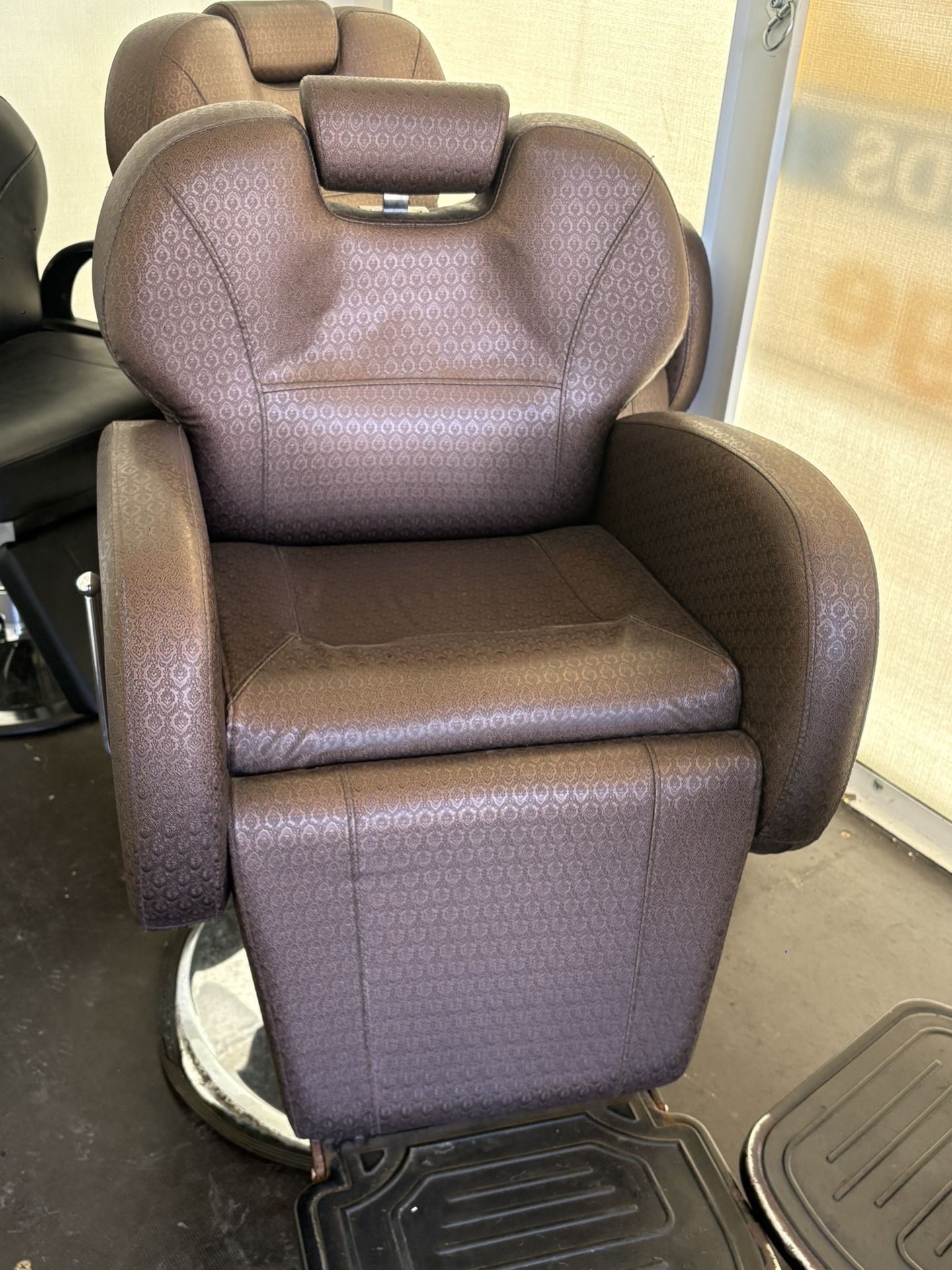 Barber Chairs 