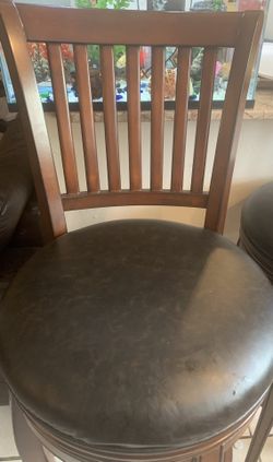 Swirl Bar Stools