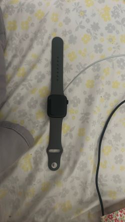 Apple Watch SE (GPS) (2nd Generation)