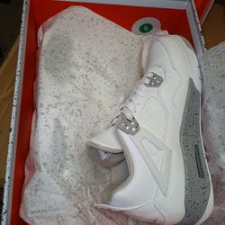 Air Jordan Retro 4 "Oreo"