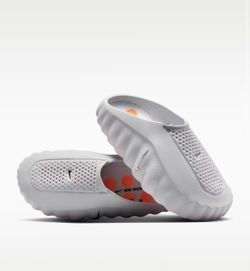 Nike Mind Slides