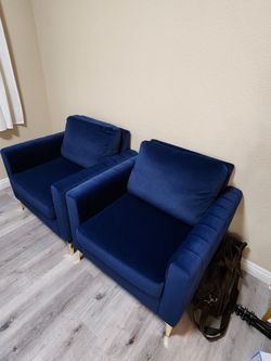 Accent Chairs