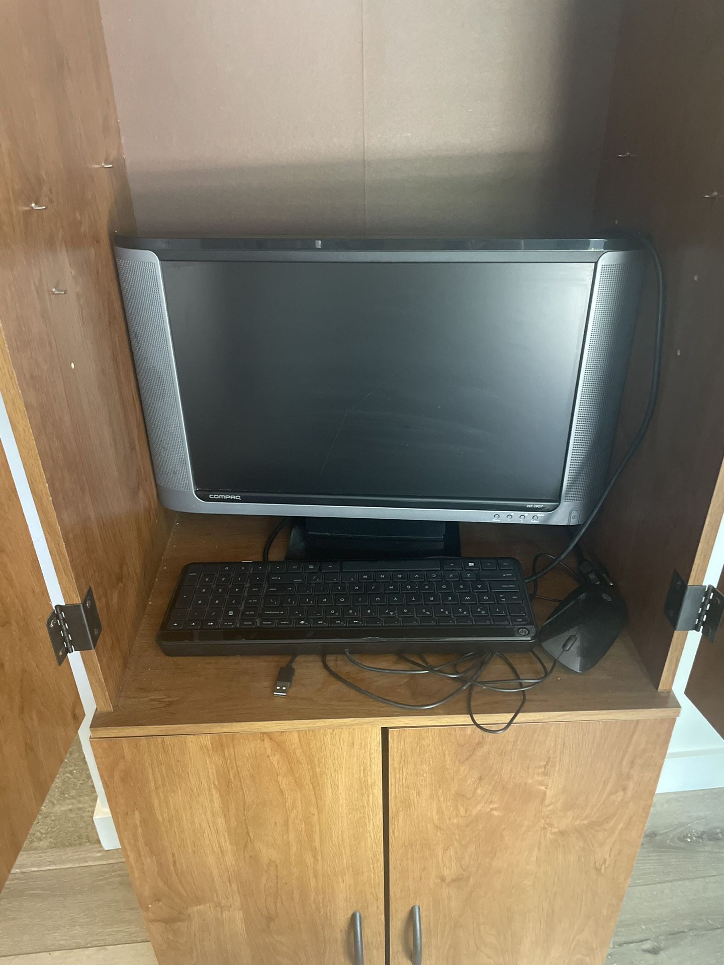 Free Monitor With mouse And Keyboard