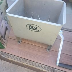 Protein/Meat Mixer 