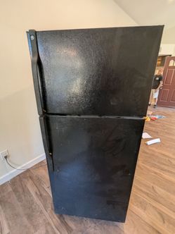 GE refrigerator