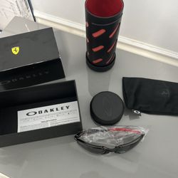 Oakley FERRARI Badman OO6020-07 Polarized Sunglasses Dark Carbon/Black Iridium