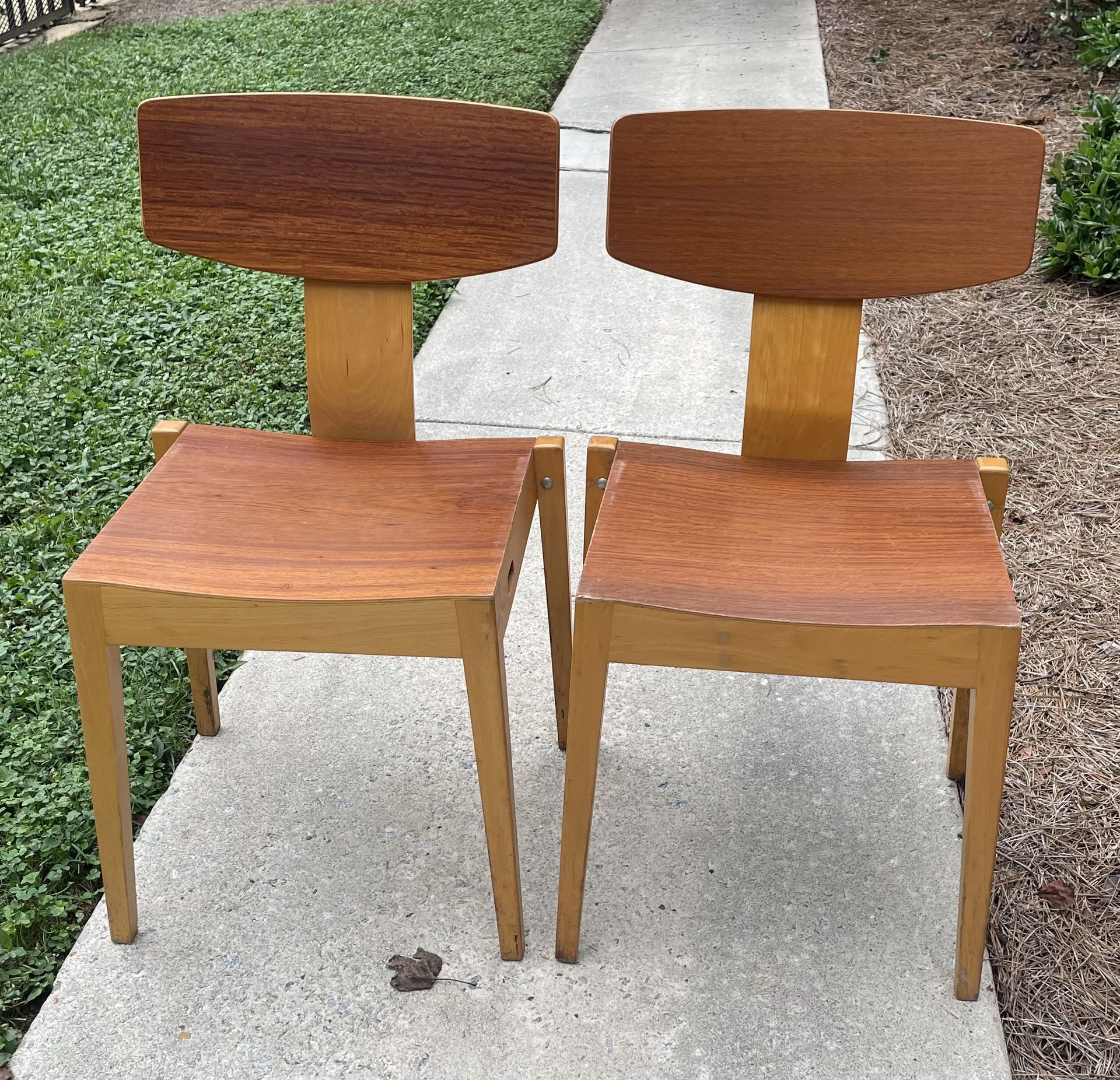 Set Of 2 Vintage Scandinavian Chairs