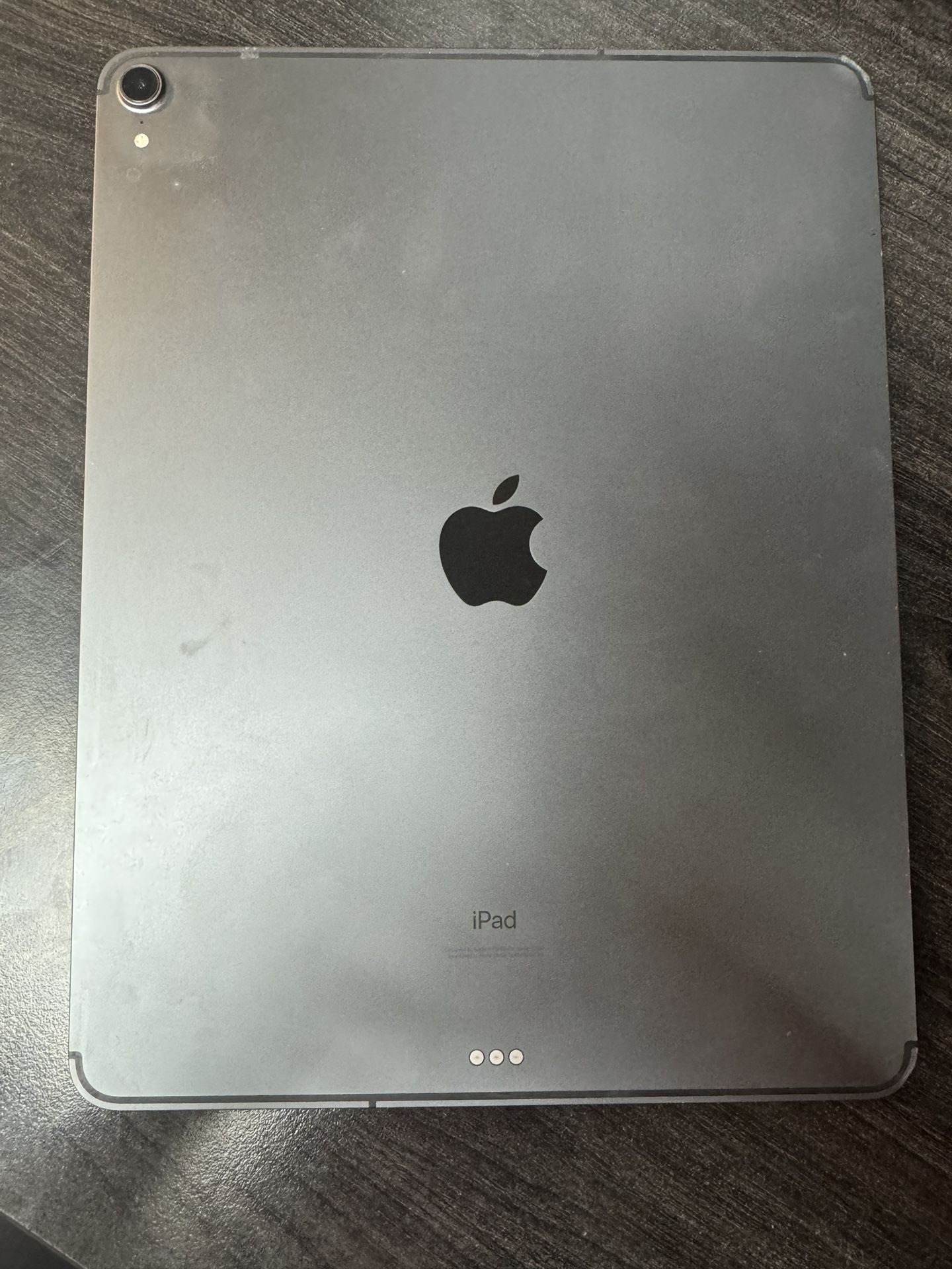 iPad Pro 12.9 Inch (3rd generation) WiFi + Cellular