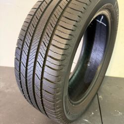215 50 17  Michelin Defender 2   One Used Tire 85% Life 