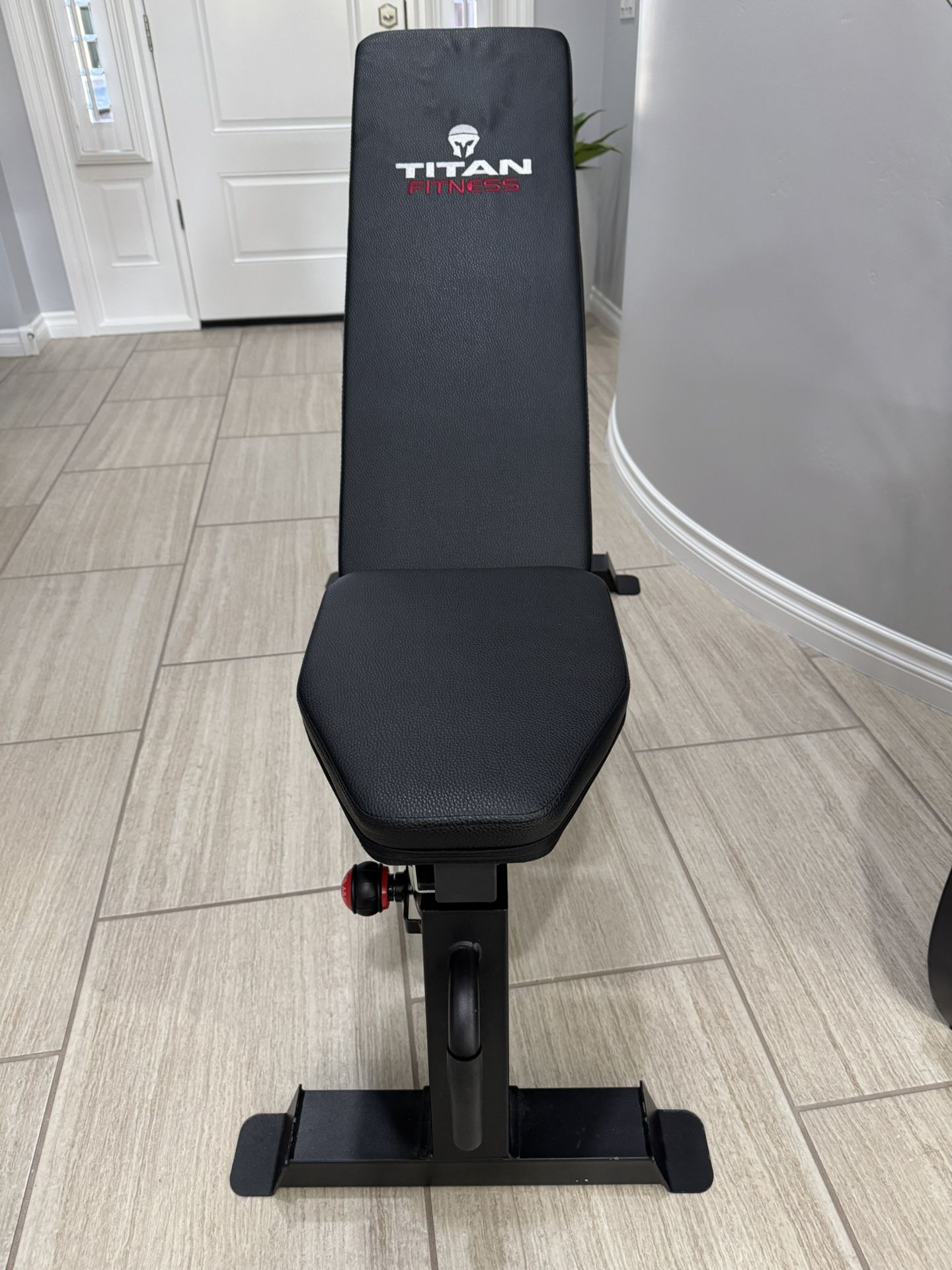 Titan Fitness Weight Bench As New