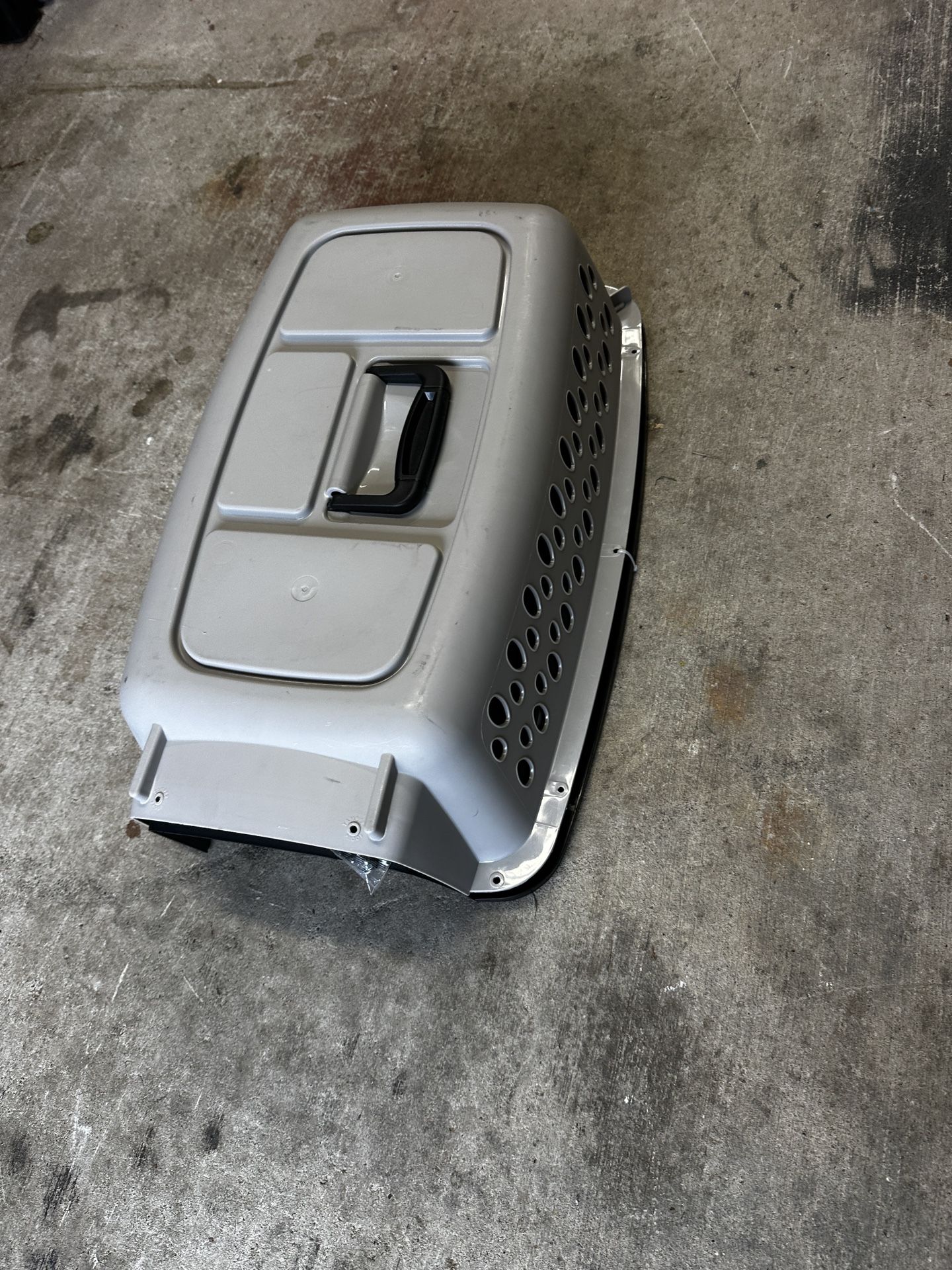 Pet Kennel