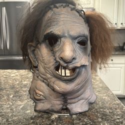 Texas Chainsaw Massacre Thomas Hewitt Mask