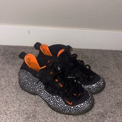 Nike Safari Foams