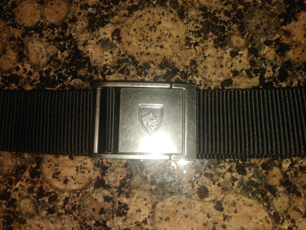 Men's Kuhl belt