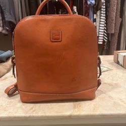 Dooney and Bourke Bag pack 