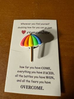 Pocket hug beach umbrella