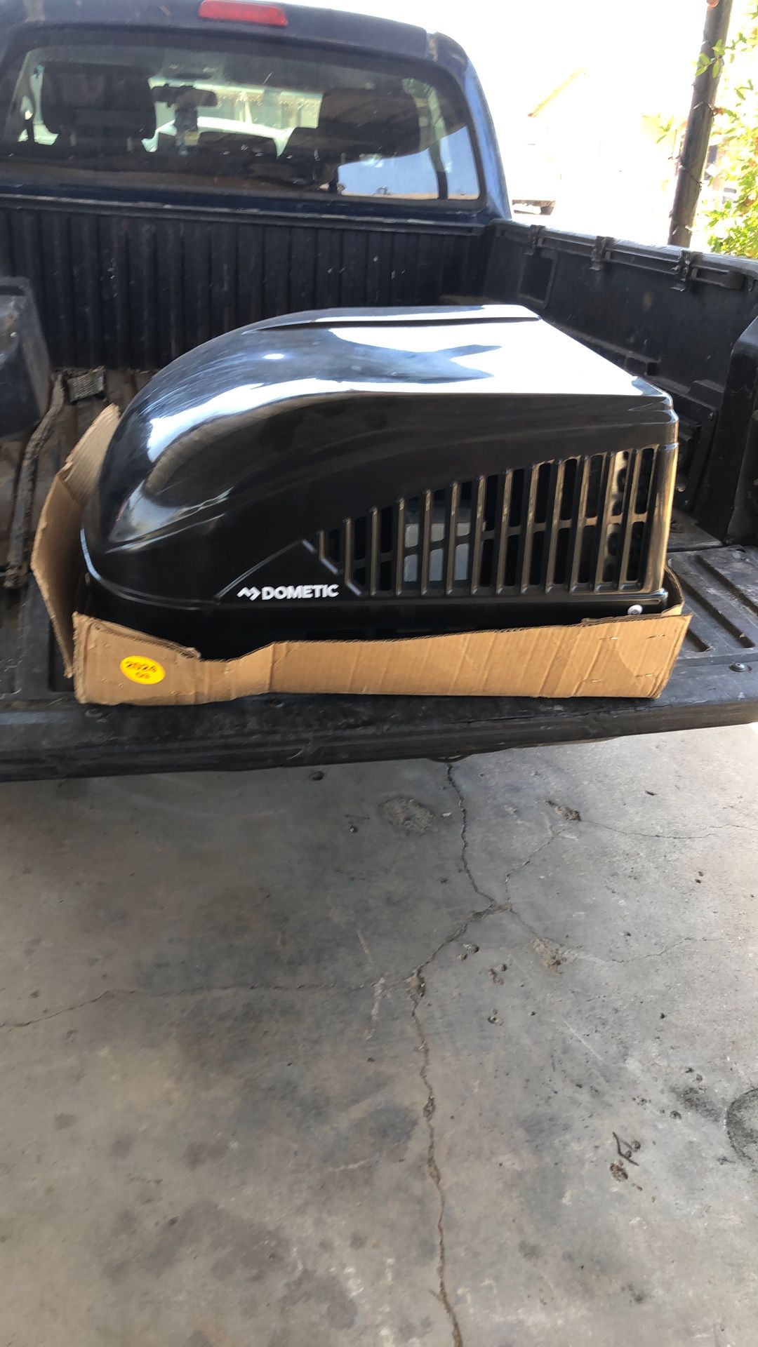 Dometic 15KBTU RV AC Unit