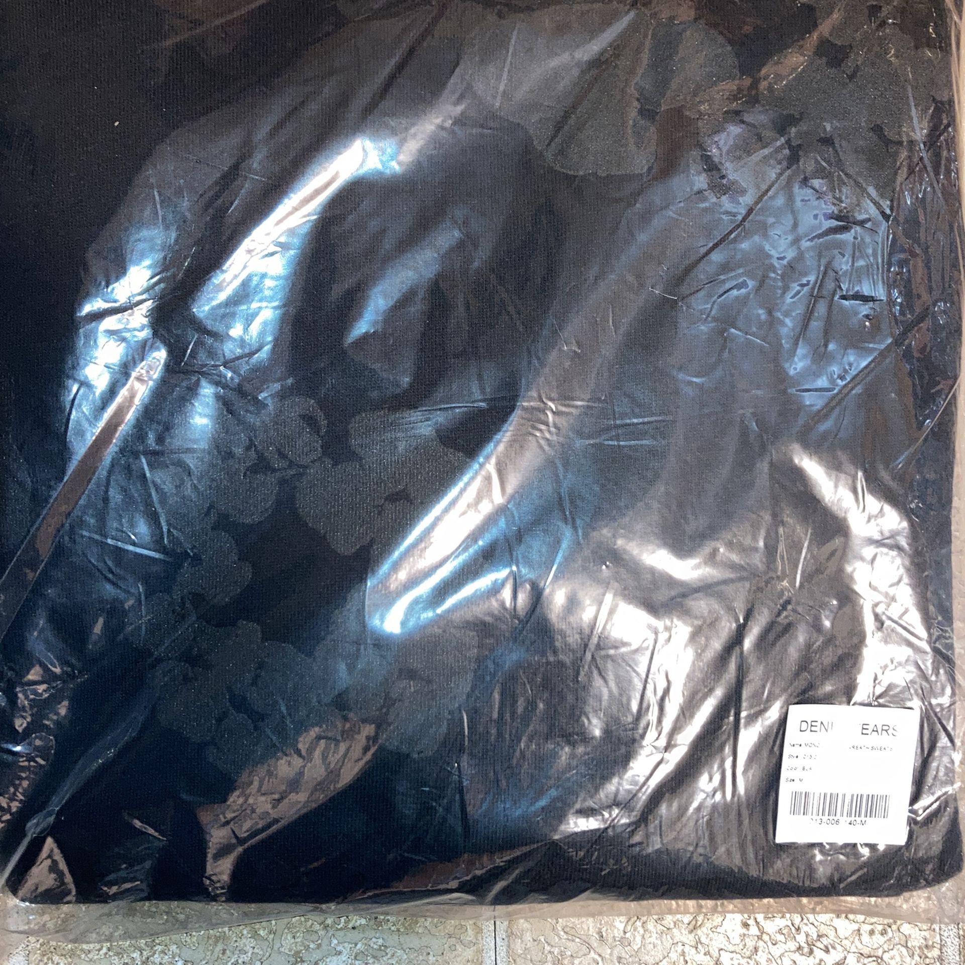 Denim Tear All Black New Size M