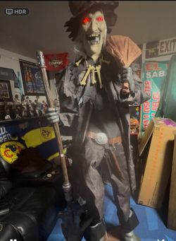 Home Accents Holiday 6.5 ft. Grave & Bones Animated LED Grave Robber